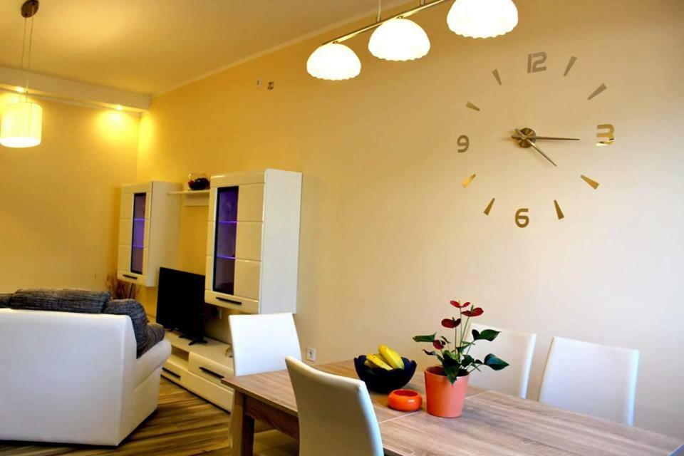 Apartments Klaudija Pula Ngoại thất bức ảnh