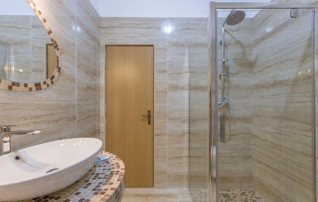 Apartments Klaudija Pula Ngoại thất bức ảnh