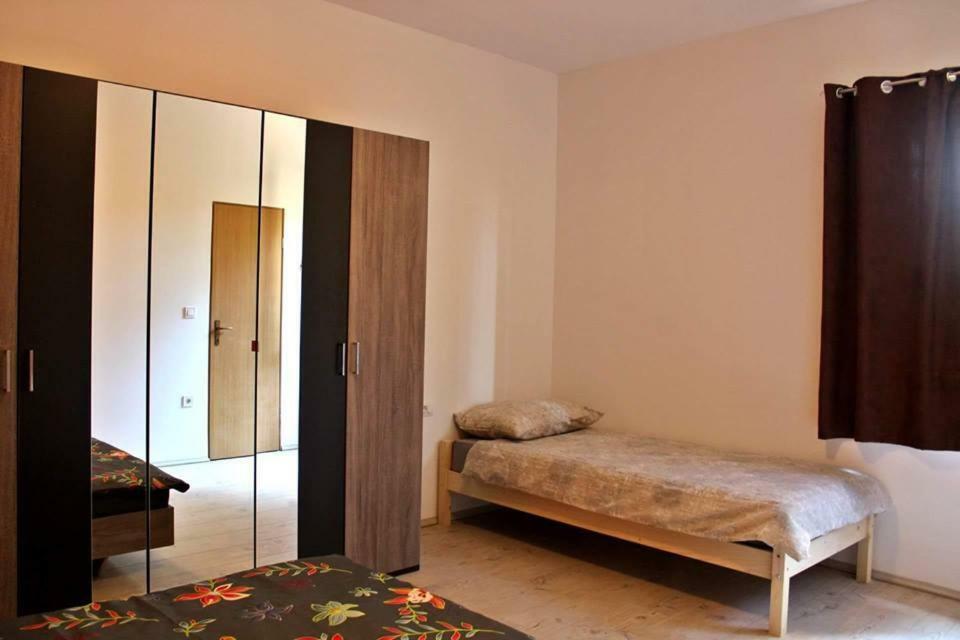 Apartments Klaudija Pula Ngoại thất bức ảnh